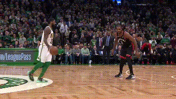 勇士半场仅得34分创赛季新低，波杰&霍福德合计12中1（勇士半场仅拿34分创赛季新低，波杰与霍福德合计12投仅1中）