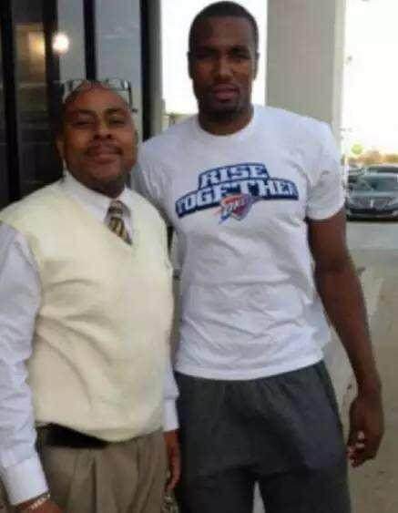 队史传奇！破坏者将为四冠王阿伯克罗姆比举办球衣退役仪式（致敬队魂！破坏者将为四冠王阿伯克罗姆比举行球衣退役仪式）